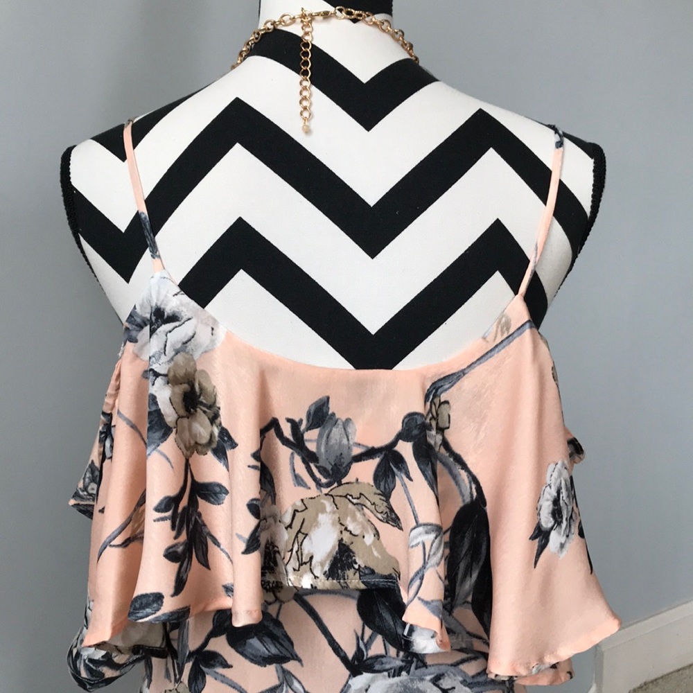 Peach Color, Cold Shoulder Floral Dress - Picture 7 of 8